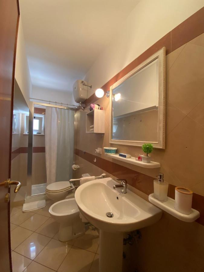 레체 L'Attico Piazza Sant'Oronzo B&B 외부 사진
